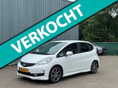 Honda Jazz - 1.4 Si Sport | Clima + Cruise | Trekhaak | Onderhoud compleet