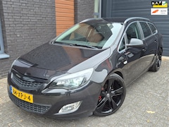 Opel Astra Sports Tourer - 1.7 CDTi S/S Cosmo Navigatie/Trekhaak/Nieuwe APK