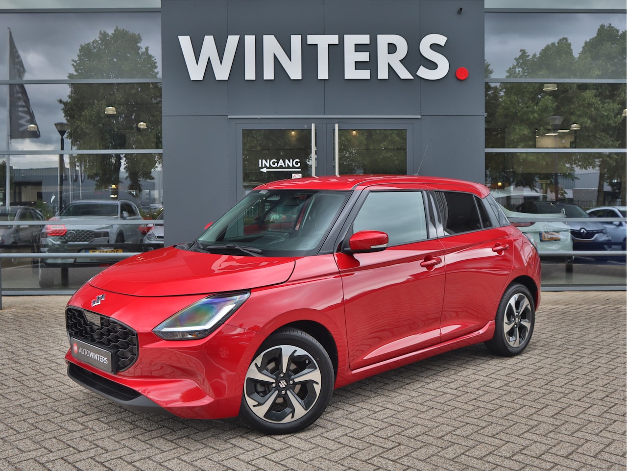 Suzuki Swift - 1.2 Style Smart Hybrid CVT Automaat Navigatie | Camera | Stoelverwarming | LED | Keyless - AutoWereld.nl