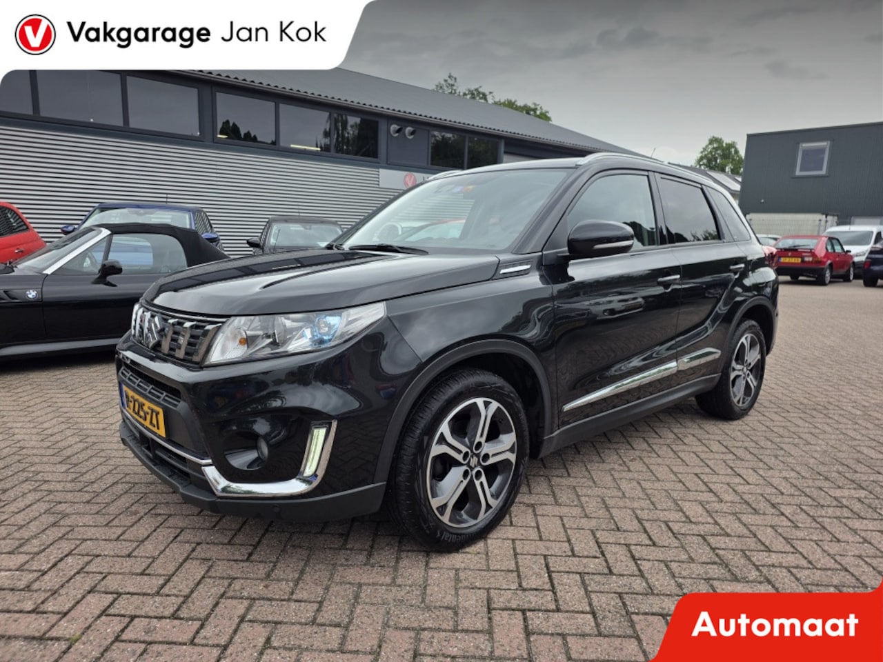 Suzuki Vitara - 1.4 B.jet AllGRIP Stijl, automaat, panoramadak. - AutoWereld.nl
