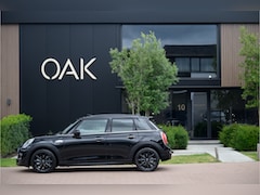MINI 5-Deurs - 2.0 Cooper S Chili | Navi | Panorama | Lounge Leder | H&K | Camera | 17" LM | Midnight Bla