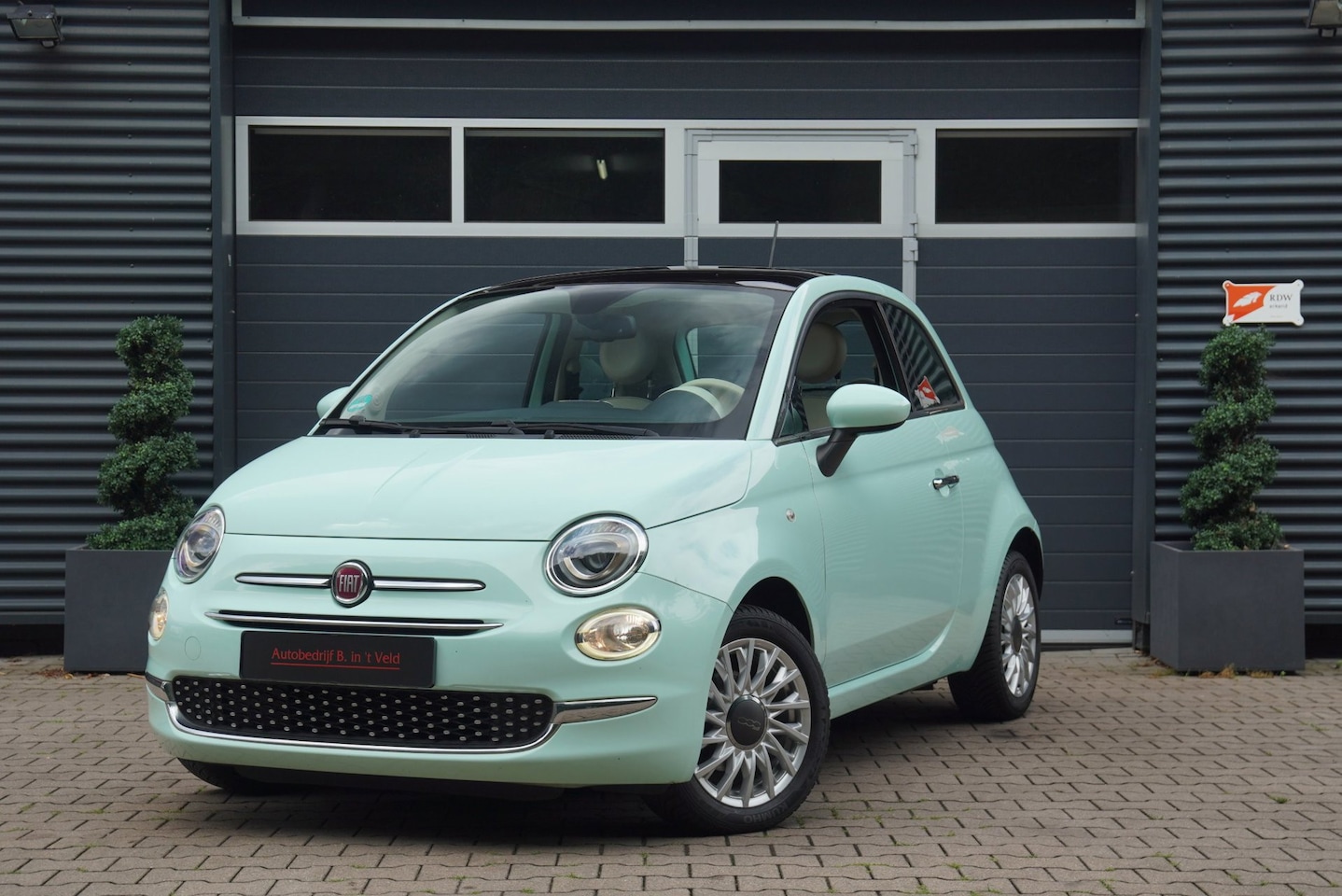 Fiat 500 - 1.2 Lounge PANO CLIMA PDC BLUETOOTH LED - AutoWereld.nl