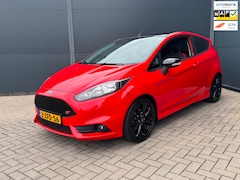Ford Fiesta - 1.0 EcoBoost Red/Black Edition