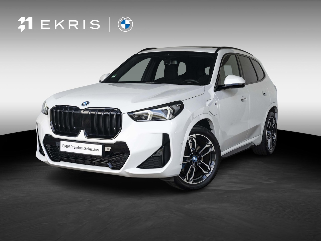 BMW X1 - xDrive25e | M Sportpakket | Premium Pack | Comfort Pack | Travel Pack | M Adaptief onderst - AutoWereld.nl