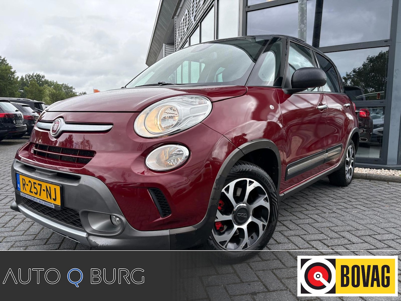 Fiat 500 L - 1.4-T-Jet Trekking| Trekhaak | Stoelverwarming | Pano | Leder | PDC | Airco | Navi | Cruis - AutoWereld.nl