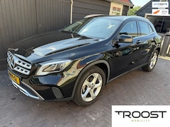 Mercedes-Benz GLA-Klasse - 200 Premium Navi | Led | Camera| Lage Km stand |18 inch LM