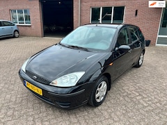 Ford Focus - 1.6-16V Cool Edition // APK 8-9-2027 // Airco
