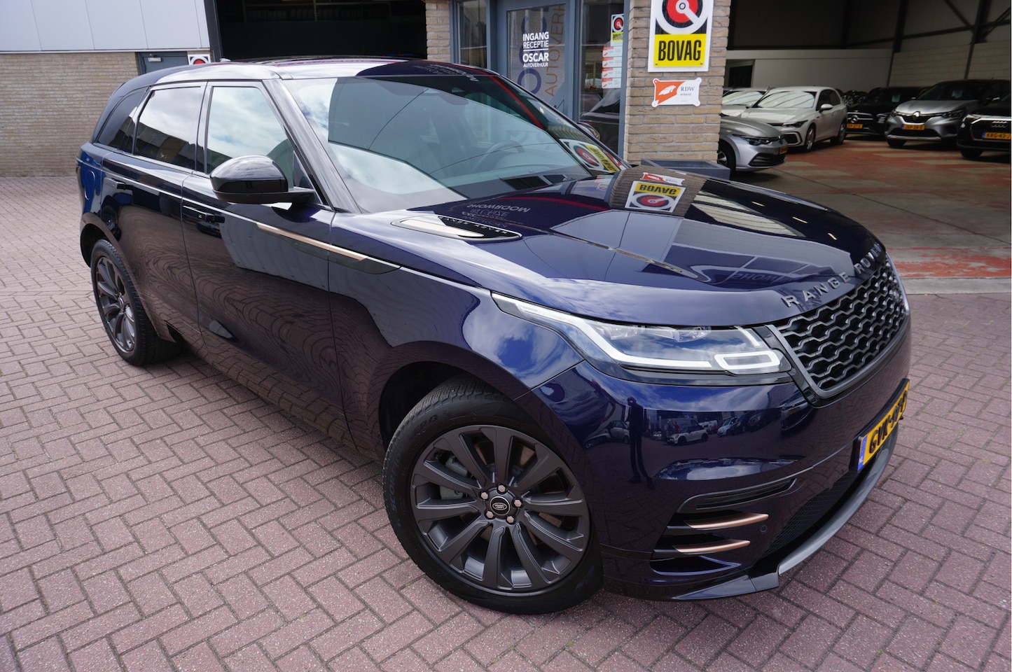 Land Rover Range Rover Velar - 2.0 P400e R-Dynamic SE Automaat - AutoWereld.nl