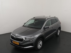 Skoda Karoq - 1.5 TSI ACT 150pk Business Edition | Cruise Control | Climate Control | Camera | Apple Car
