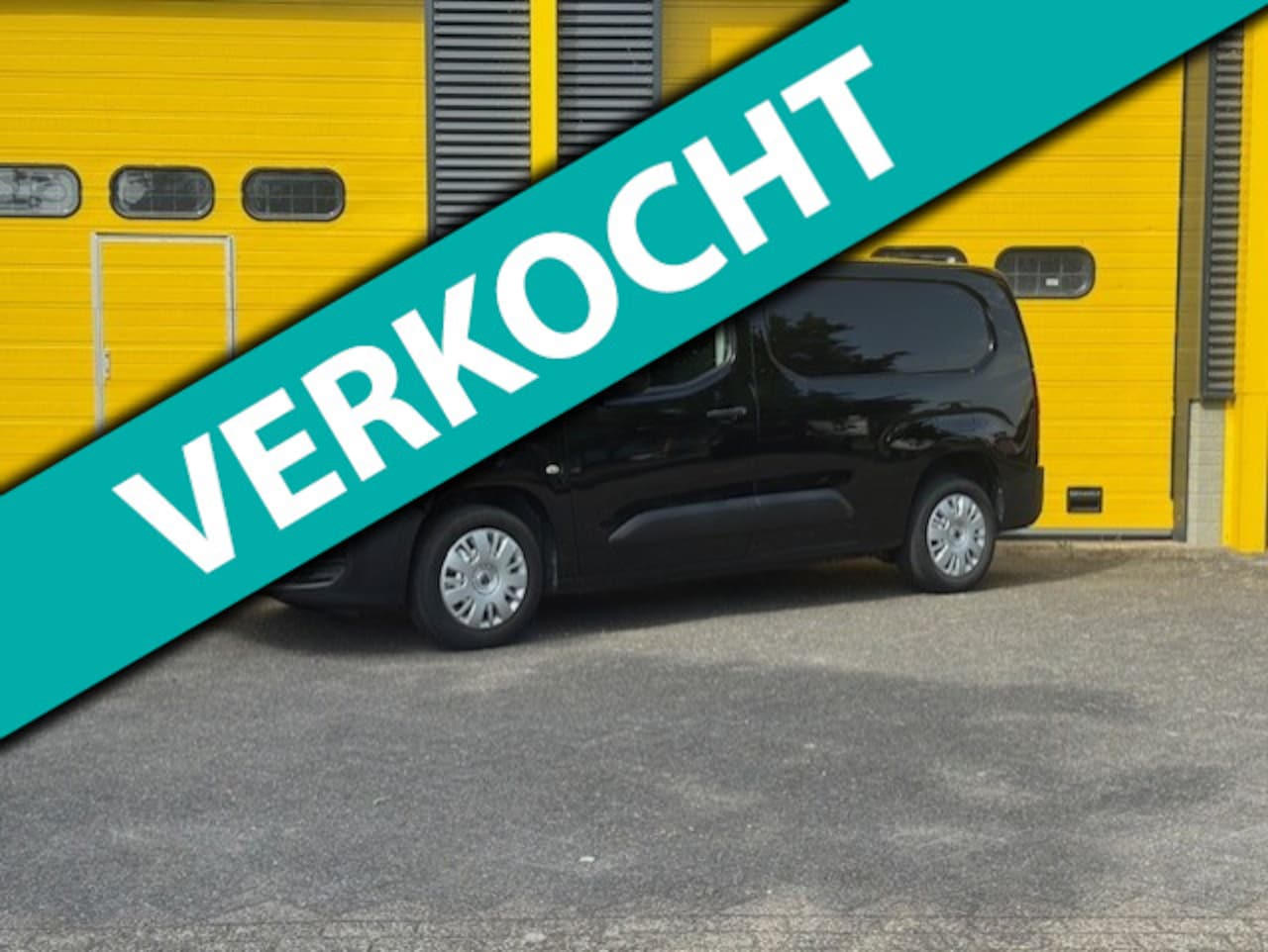 Peugeot Partner - 1.2 Airco cruise MAXI L2 - AutoWereld.nl