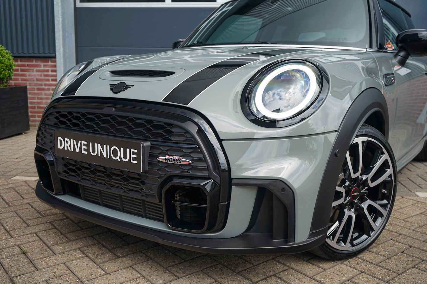 MINI John Cooper Works - S 2.0 Cooper - AutoWereld.nl