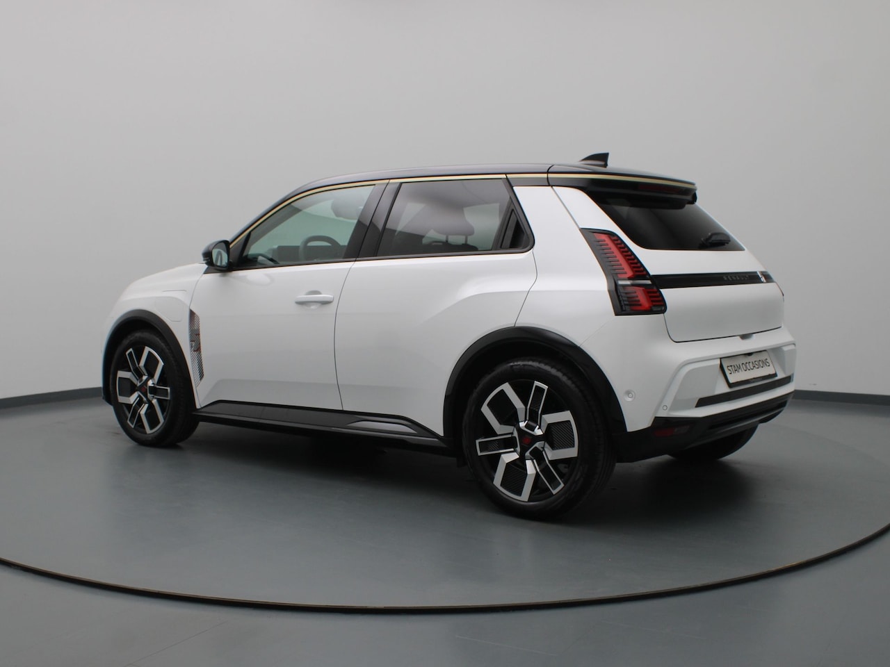 Renault 5 - comfort range iconic cinq 52 kWh Apple Carplay/Android Auto | Climate - AutoWereld.nl