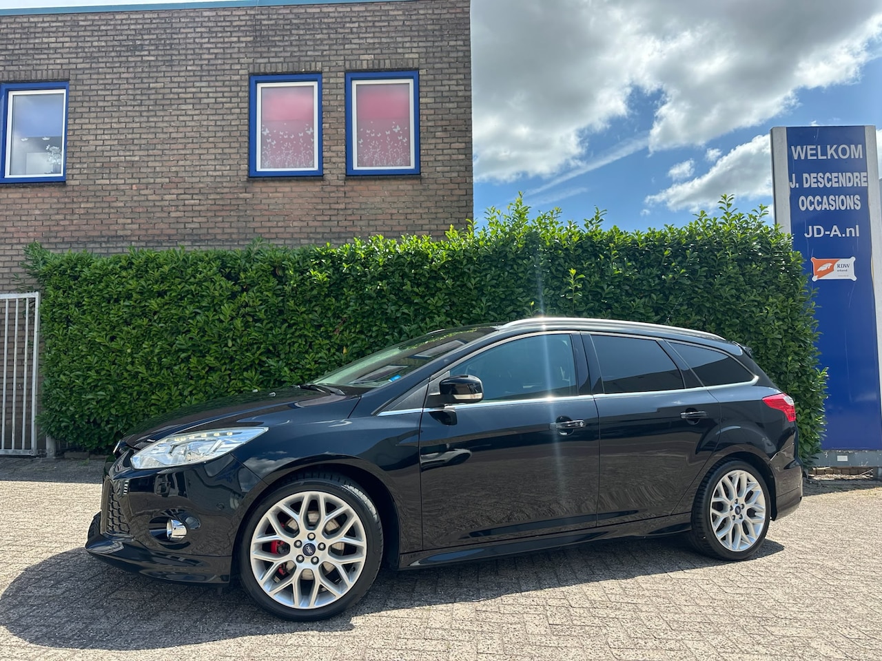 Ford Focus Wagon - 1.6 EcoBoost Titanium St-Line Pakket, Climate C, Cruise C, Pdc!!!! - AutoWereld.nl
