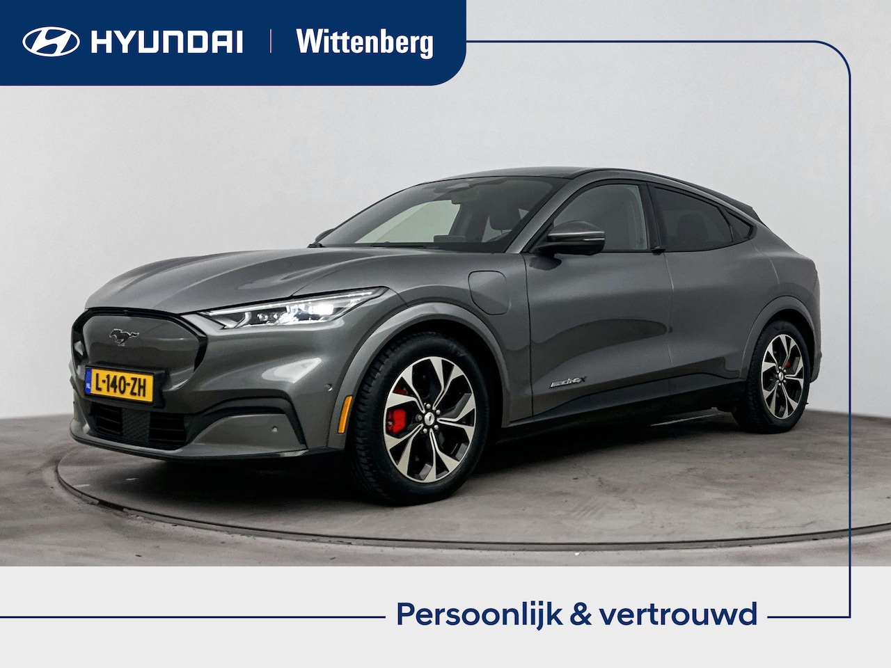 Ford Mustang Mach-E - Extended First Edition AWD 98 kWh | Leer | Stoel + stuurverwarming | Trekhaak | 360 Camera - AutoWereld.nl