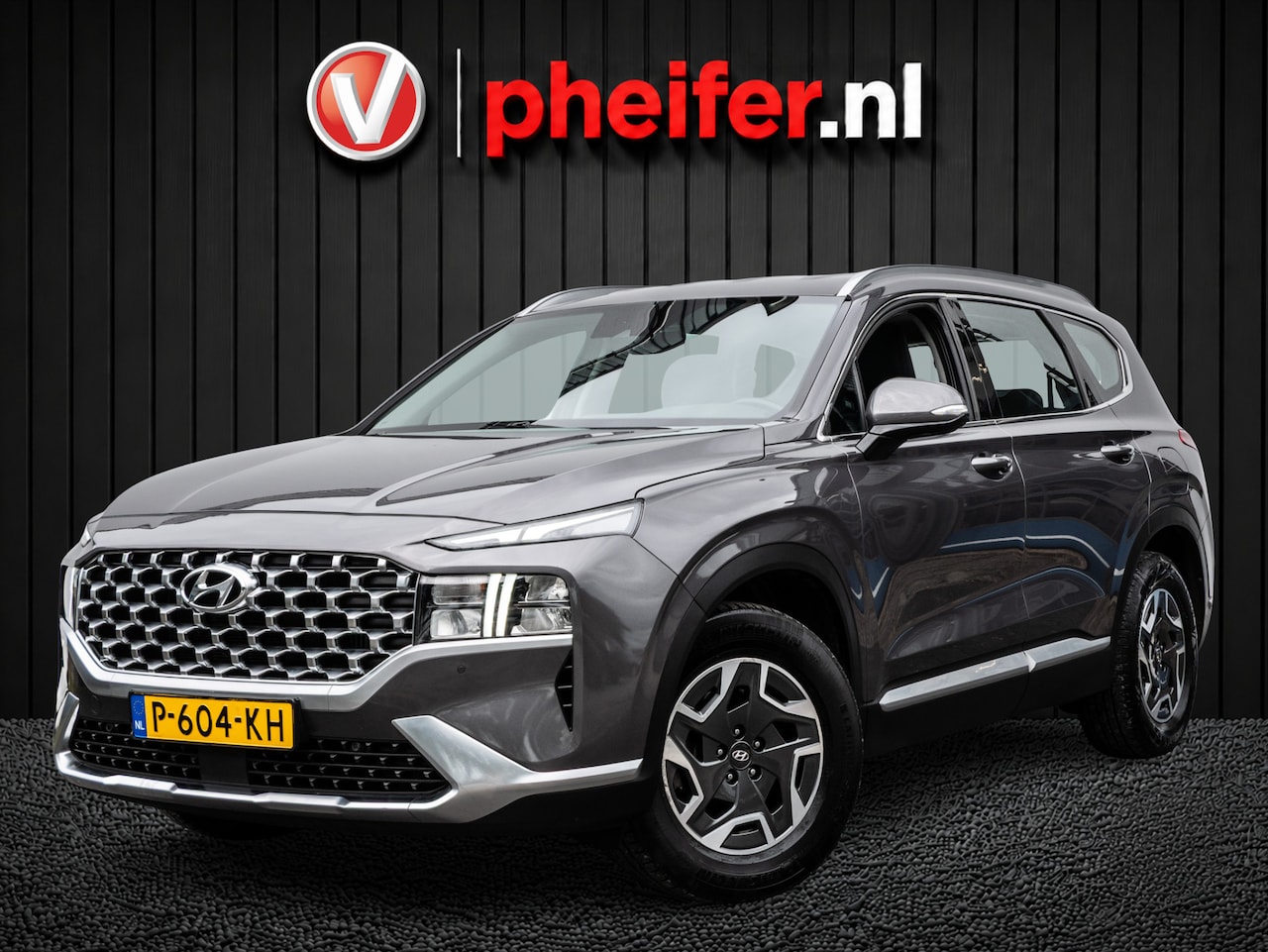 Hyundai Santa Fe - 1.6 T-GDI HEV Comfort Trekhaak/ Leer/ Navigatie apps/ Camera/ Stoelverwarming/ Carplay - AutoWereld.nl