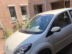 Renault Twingo - 1.2-16V Authentique