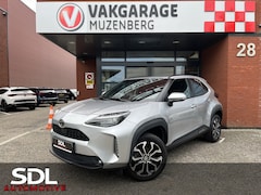 Toyota Yaris Cross - 1.5 Hybrid 115 First Edition // ADAPT. CRUISE // KEYLESS // APPLE-ANDROID AUTO // CAMERA+S