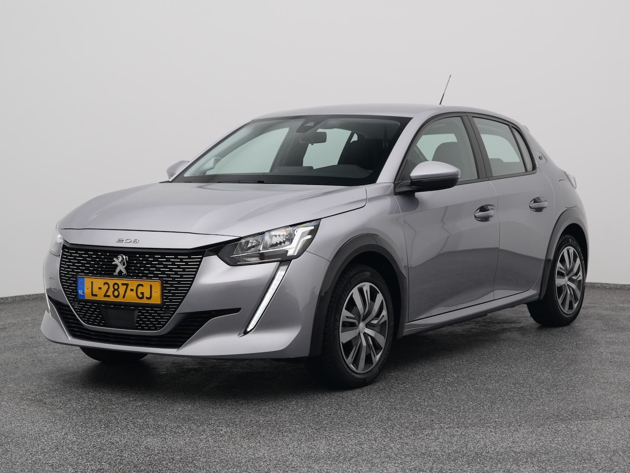 Peugeot e-208 - EV Active 50 kWh | NAVI | CARPLAY - AutoWereld.nl
