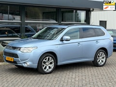 Mitsubishi Outlander - 2.0 PHEV instyle Navi Trekhaak NAP APK