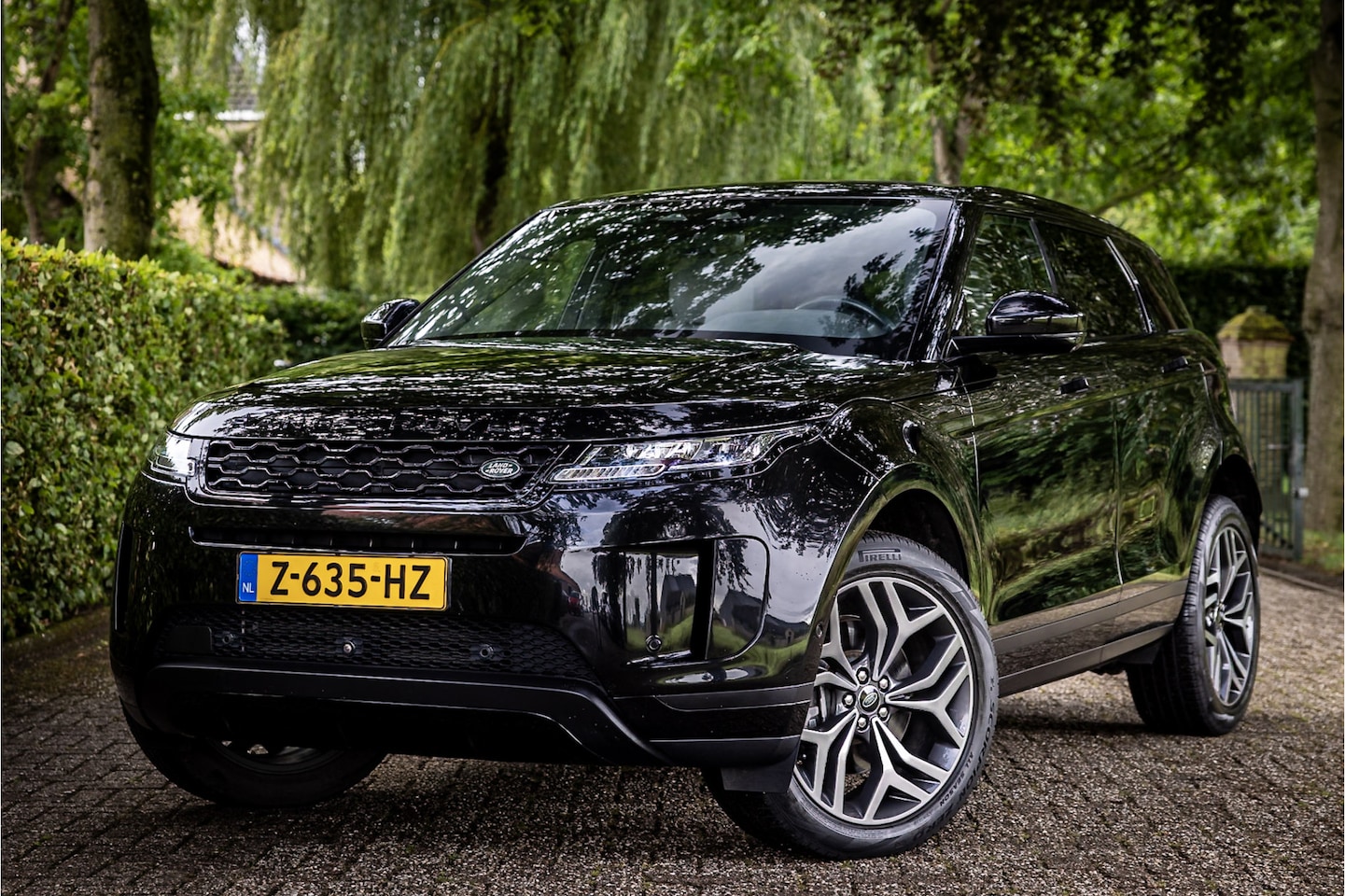 Land Rover Range Rover Evoque - 2.0 P200 AWD R-Dynamic SE Panorama 360 Camera Leder - AutoWereld.nl