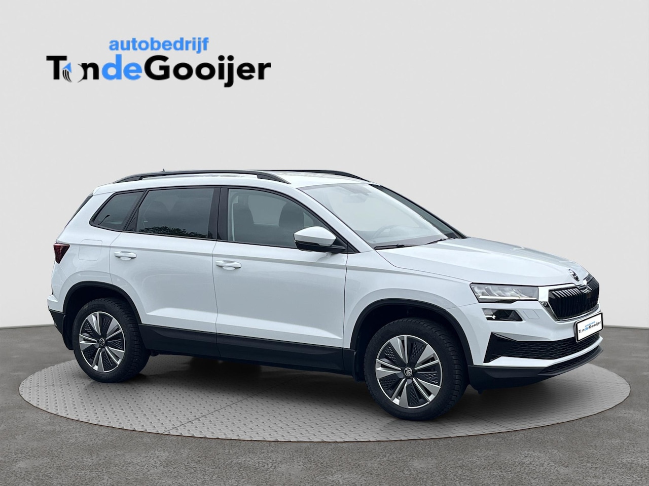 Skoda Karoq - 1.0 TSi Business Edition Plus | EL. TREKHAAK | 5 JAAR FABRIEKSGARANTIE | - AutoWereld.nl