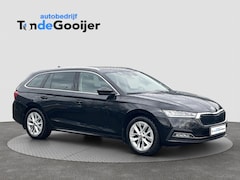 Skoda Octavia Combi - 1.0 e-TSi DSG Business Edition | CAMERA | STUUR-STOELVERW. | EL. ACHTERKLEP |