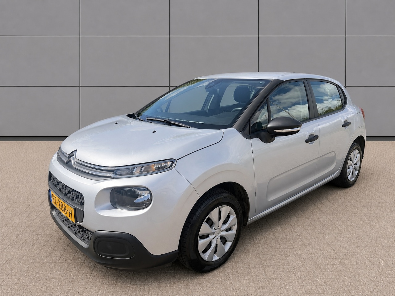 Citroën C3 - 1.2 PureTech Live 5 Drs Cruise/StrBkr - AutoWereld.nl