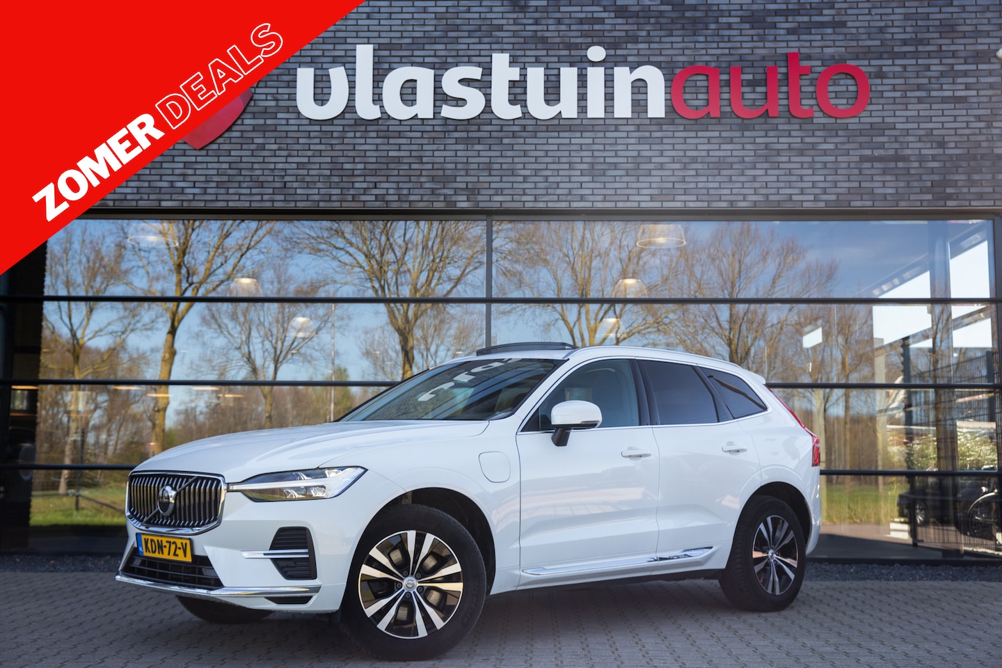 Volvo XC60 - 2.0 T8 Plug-in hybrid AWD Plus Bright Long Range , Panoramadak, Keyless entry, Carplay, - AutoWereld.nl