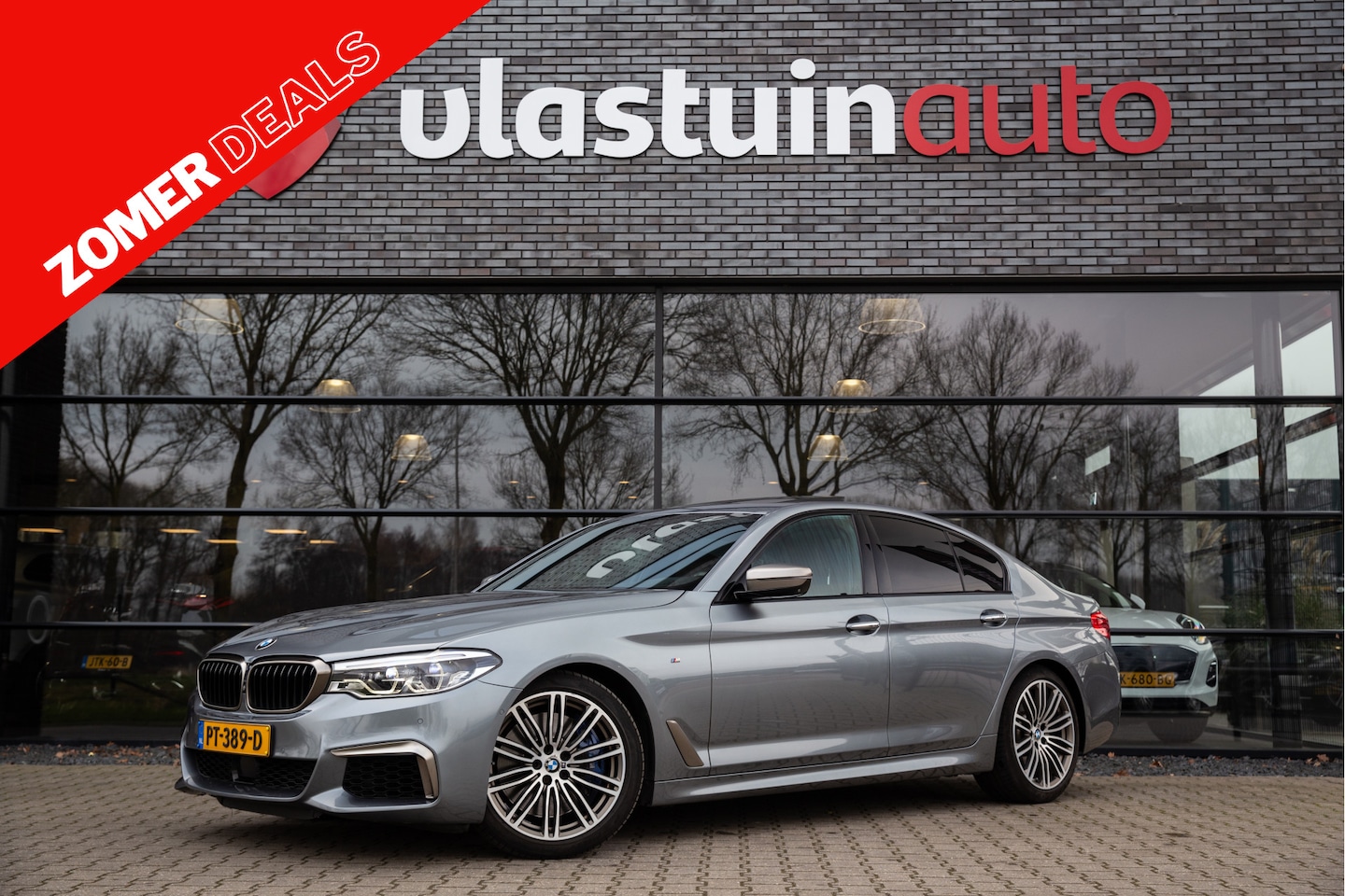 BMW 5-serie - M550i xDrive M-Sport , Comfortstoelen, Pano, H&K, HUD, Adap. cruise, 4-wielsturing - AutoWereld.nl