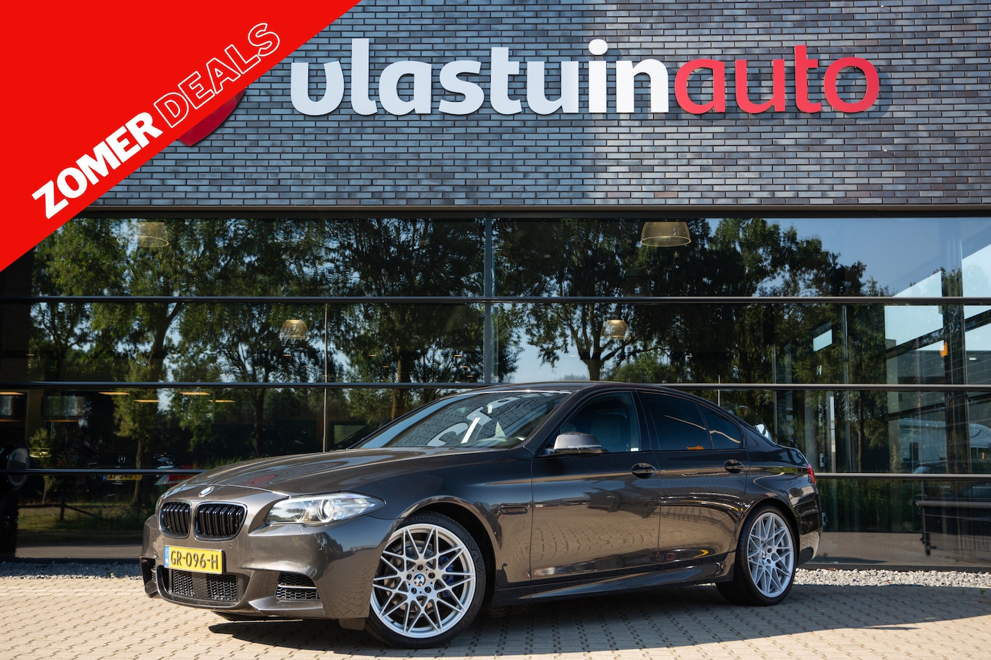 BMW 5-serie - 520i Executive M Sport 520i Executive M-Sport , Leder, PDC, - AutoWereld.nl