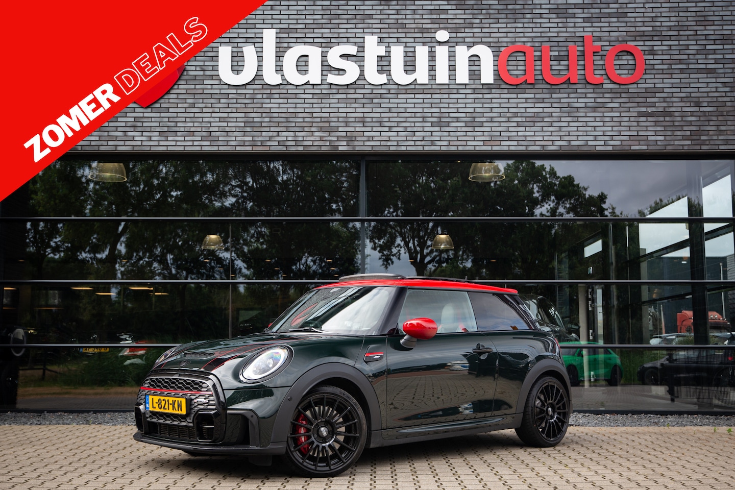 MINI 3-Deurs - 2.0 John Cooper Works 231PK , Facelift, Track Pack, Panoramadak, Leder, Harman/Kardon, - AutoWereld.nl
