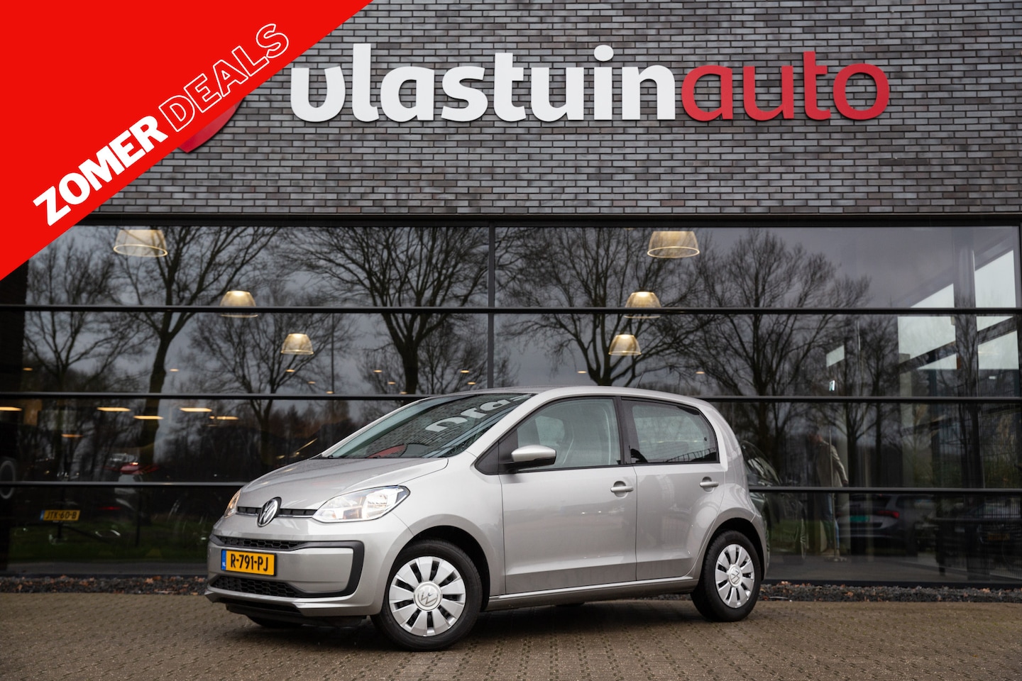 Volkswagen Up! - 1.0 1.0 , Airco, 5-deurs, NAP, Bluetooth, Start/Stop - AutoWereld.nl