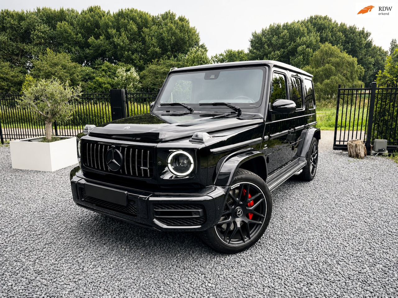 Mercedes-Benz G-klasse - 63 / Full Carbon / TV / Massage stoelen / Dealer onderhouden / VOL / - AutoWereld.nl