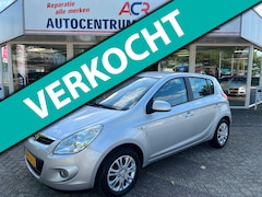 Hyundai i20 - 1.2i Business Edition lage kmstand/Climate control/goed onderhouden