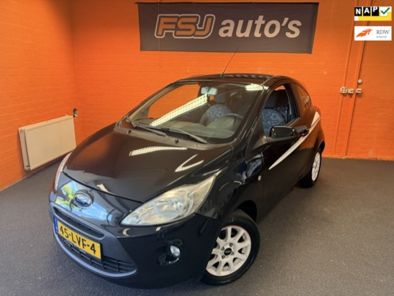 Ford Ka - 1.2 / GRAND-PRIX / AIRCO / APK 26-06-2027!! - AutoWereld.nl