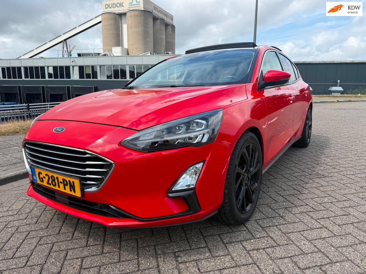 Ford Focus - 1.0 EcoBoost Titanium Business 1.0 EcoBoost Titanium Business - AutoWereld.nl