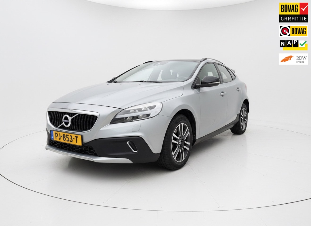 Volvo V40 Cross Country - 1.5 T3 Nordic+|Camera|Cruise|Nap|2e eigenaar|Stoelverwarming - AutoWereld.nl