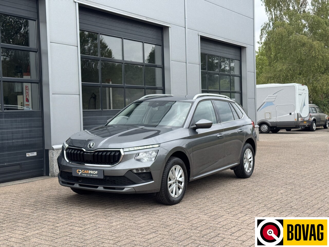 Skoda Kamiq - 1.0 TSI DSG Business Edition Inclusief afleveringsbeurt en 12 maanden garantie | Apple Car - AutoWereld.nl