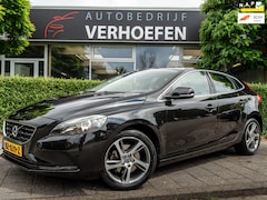 Volvo V40 - 2.0 T3 Summum | STOELVERWARMING | NAVI | CRUISE / CLIMATE | DEALER ONDERHOUDEN | LEDEREN B
