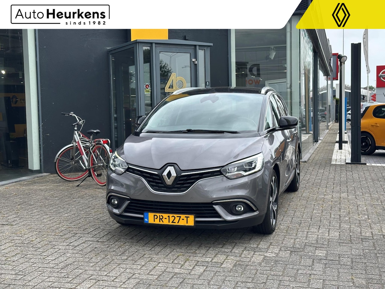 Renault Grand Scénic - Energy TCe 130 Bose l Origineel NL l 2e-Eigenaar l Dealeronderhouden l NAP - AutoWereld.nl