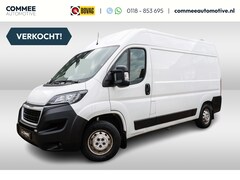 Peugeot Boxer - 330 2.2 BlueHDi 140 L2H2 Premium Volle Inrichting I Trekhaak I NAV I Cam