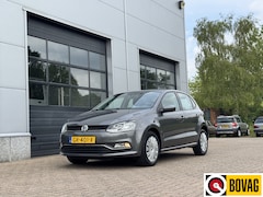 Volkswagen Polo - 1.2 TSI Comfortline | Cruise Control | Variabele laadvloer | Airco | Bluetooth | NAVI |