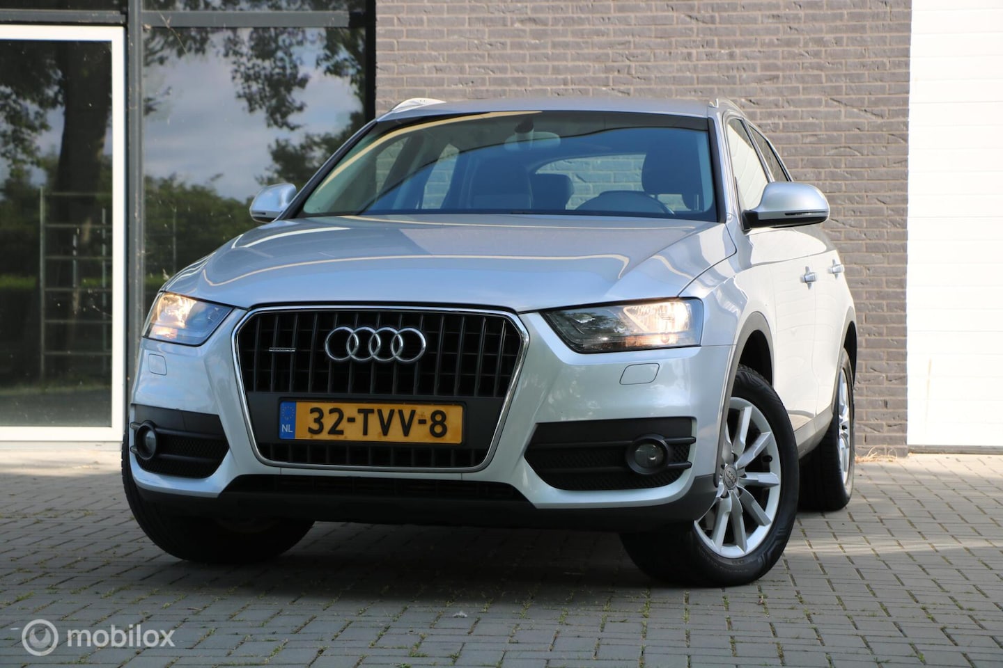 Audi Q3 - 2.0 TFSI Quattro Pro Line | Trekhaak | 2012 - AutoWereld.nl