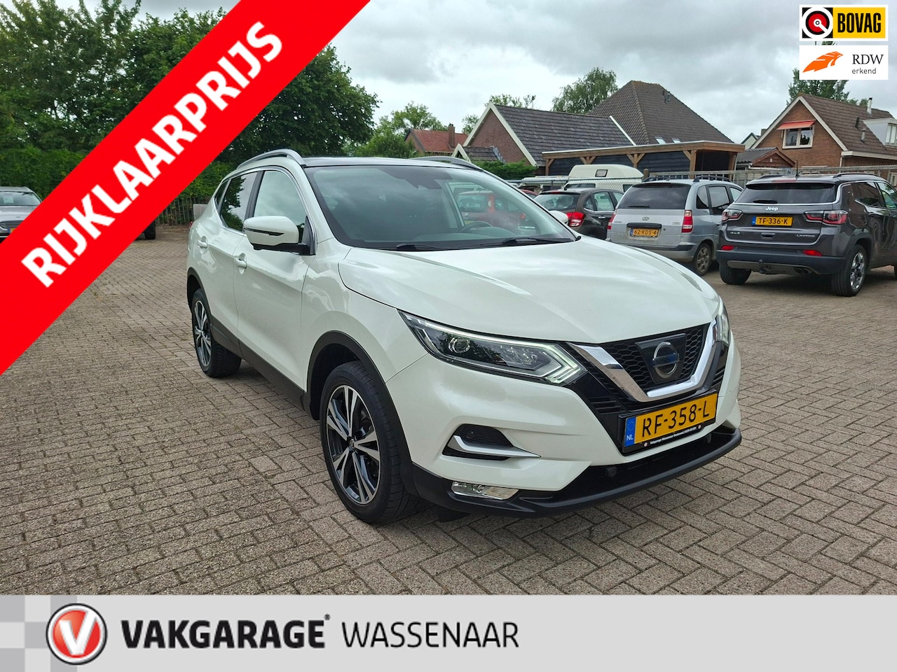 Nissan Qashqai - 1.2 Tekna 17" pano camera trekh - AutoWereld.nl