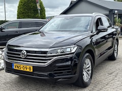 Volkswagen Touareg - 3.0 TDI Grijs Kenteken Bedrijfsauto 2019 Trekhaak 3500KG X5 Q7