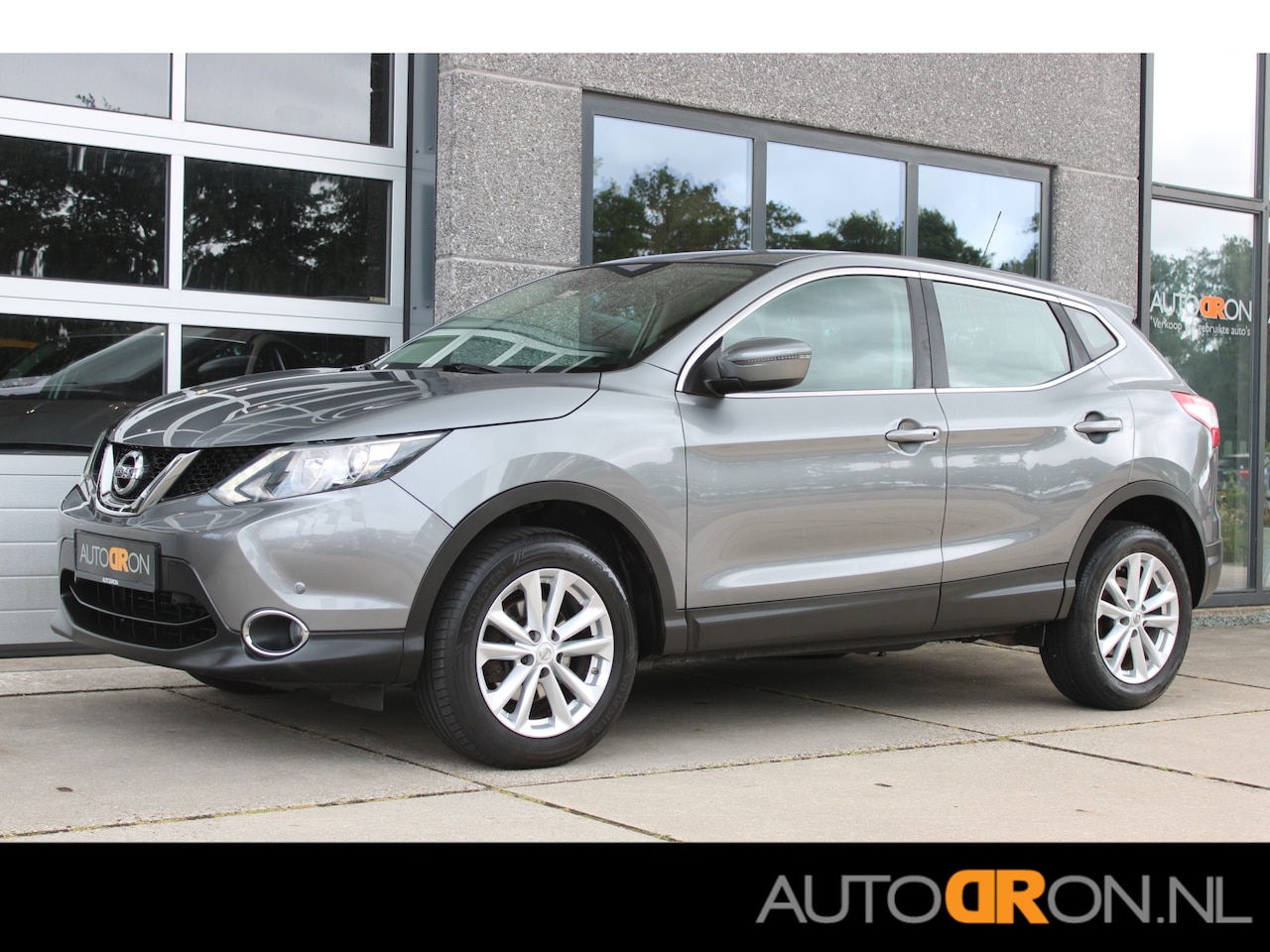 Nissan Qashqai - 1.6 Acenta Trekhaak tot 1500KG Trekvermogen - AutoWereld.nl