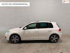 Volkswagen Golf - 1.4 TSI Highline Aut. 5drs. Dak Navi Clima Cruise