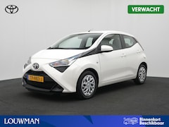Toyota Aygo - 1.0 VVT-i x-play Automaat | Parkeercamera | Apple Carplay-Android Auto |