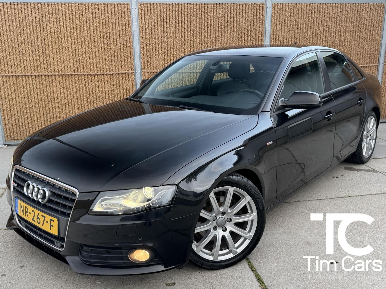 Audi A4 Limousine - 2.0 TFSI S edition YOUNGTIMER | Bi-Xenon verlichting | Stoelverwarming | Airconditioning | - AutoWereld.nl