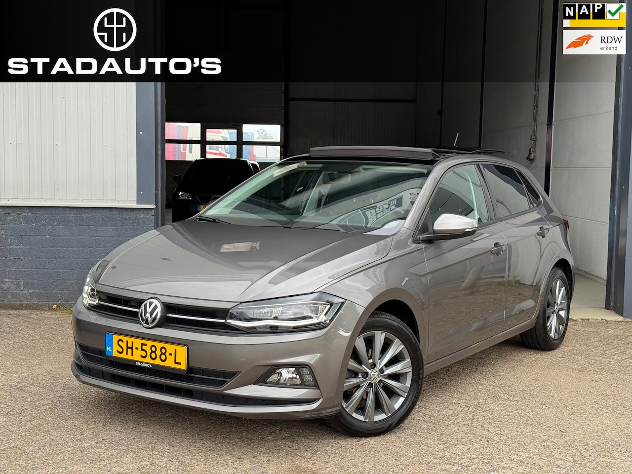 Volkswagen Polo - 1.0 TSI Panoramadak|Full Led|Velgen NAP! - AutoWereld.nl